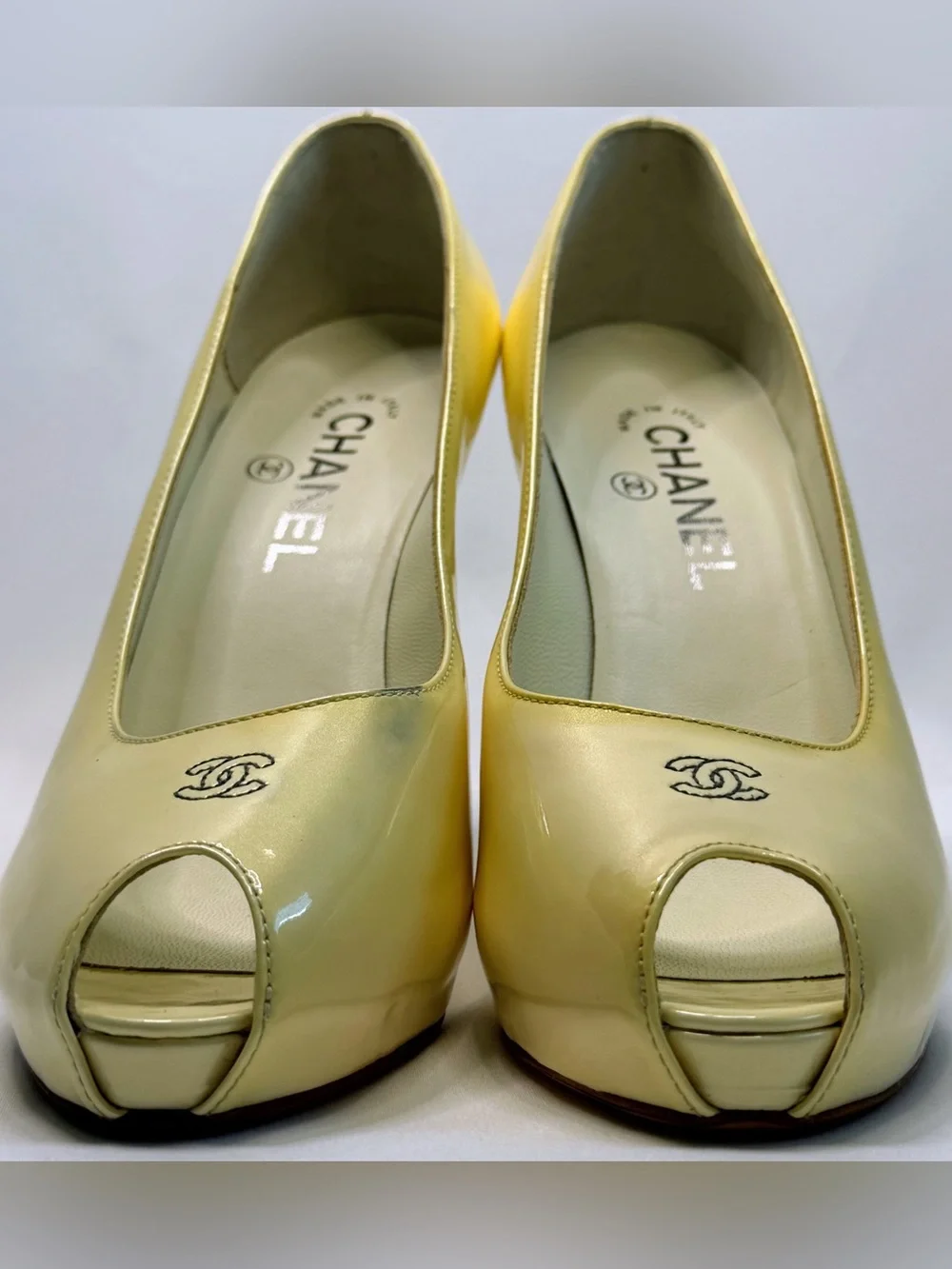 CHANEL Pastel Yellow Patent Leather CC Peep Toe Platform Pumps Heels EU 38.5